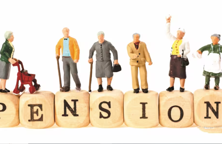 Reforma pensional hizo cambios para las mujeres: las nuevas reglas de jubilación aprobadas en el Senado